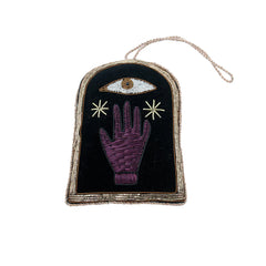 Suspension brodée - Main Œil